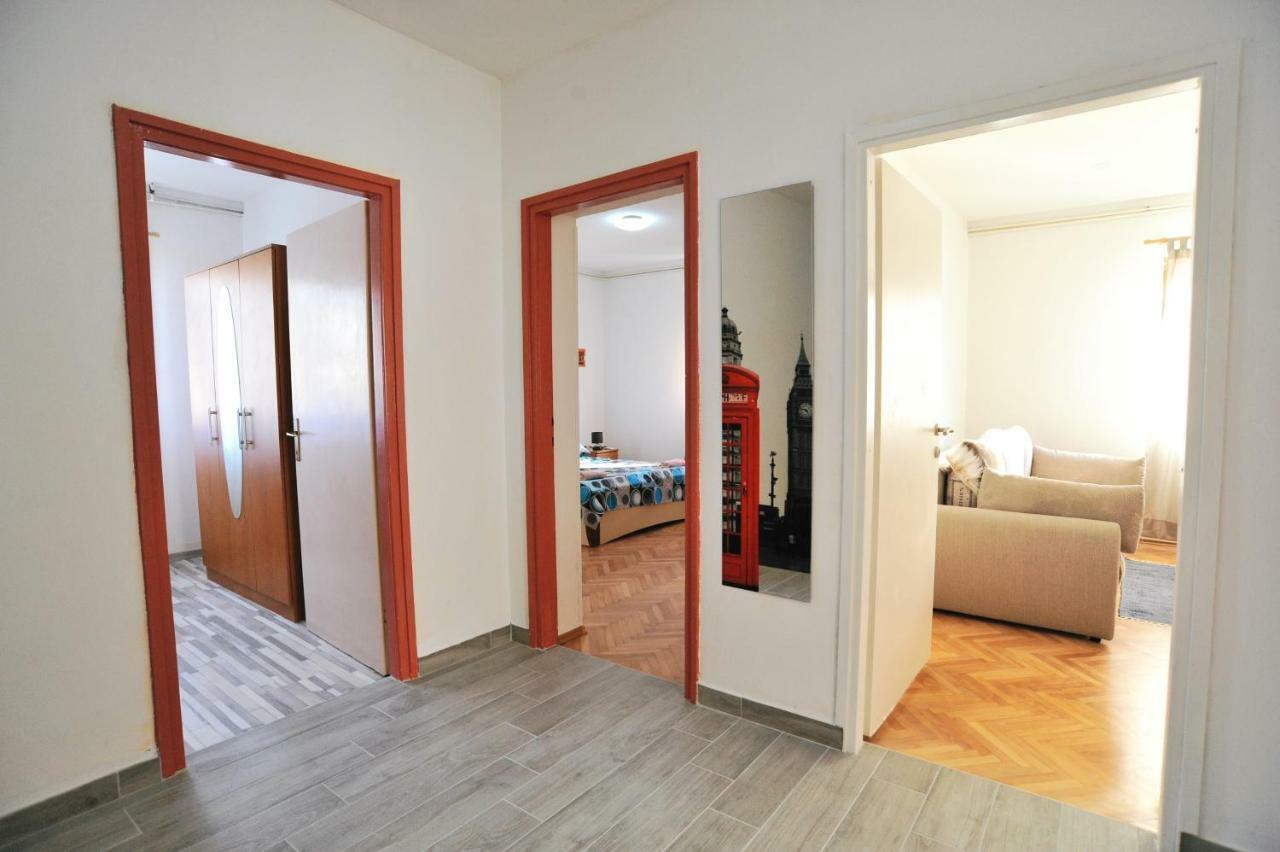 Davor Apartment